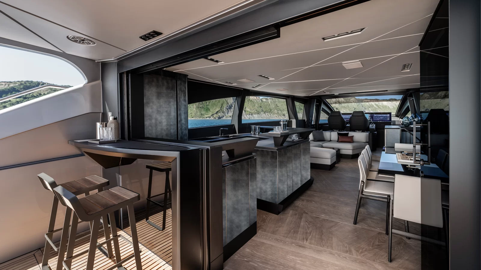 Yacht gallery image