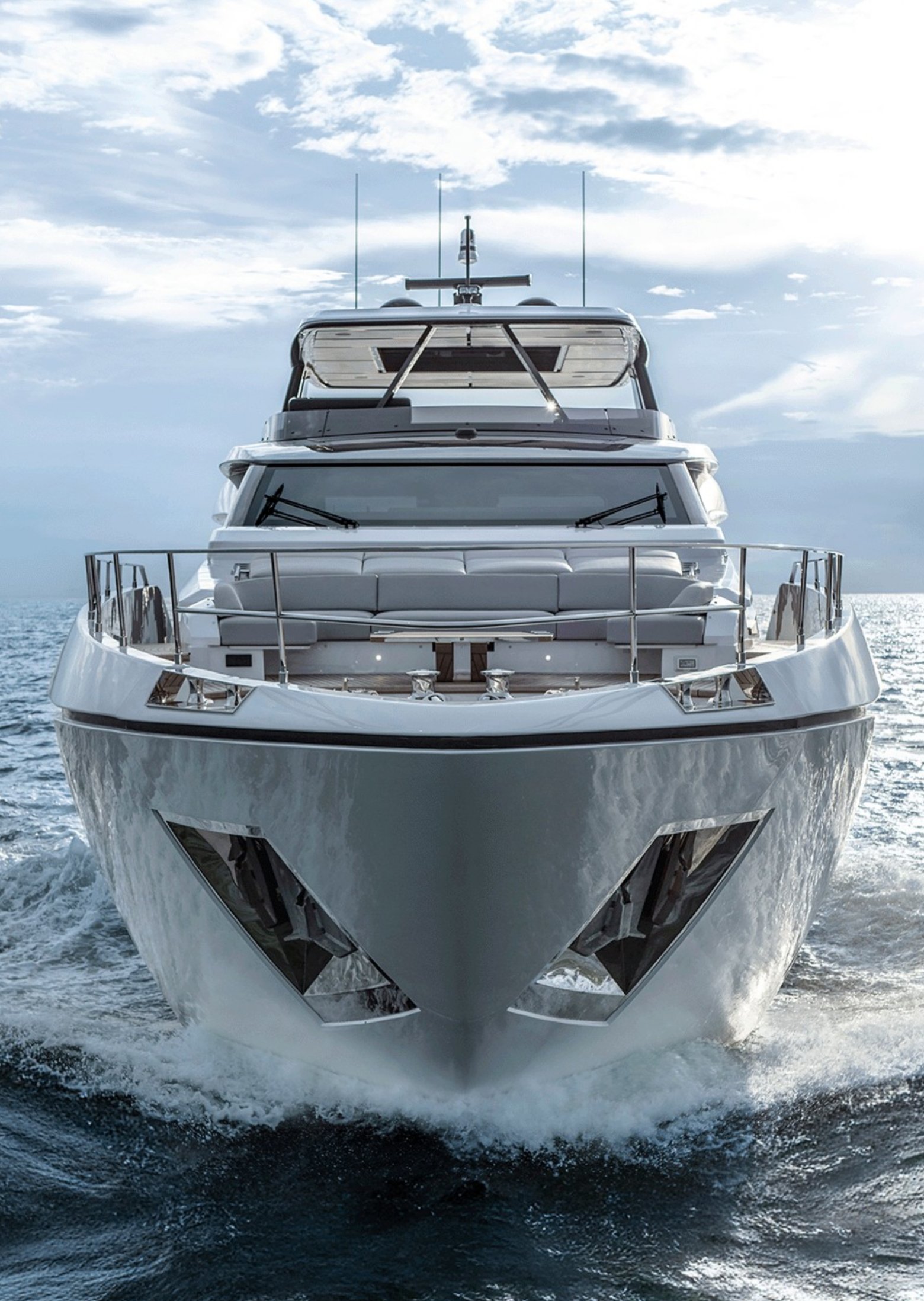 Ferretti Yacht 500