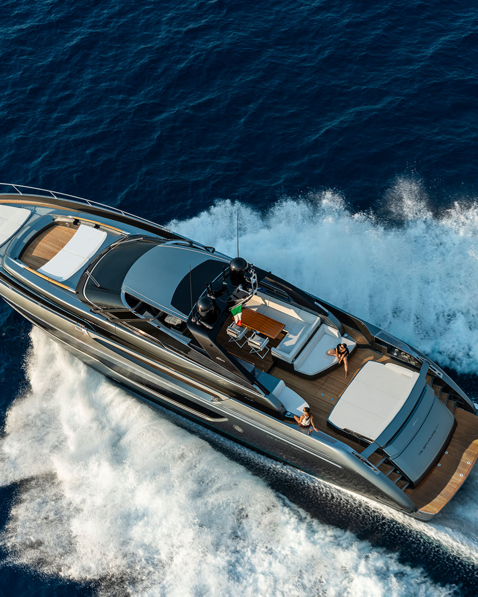 Ferretti Yacht 500
